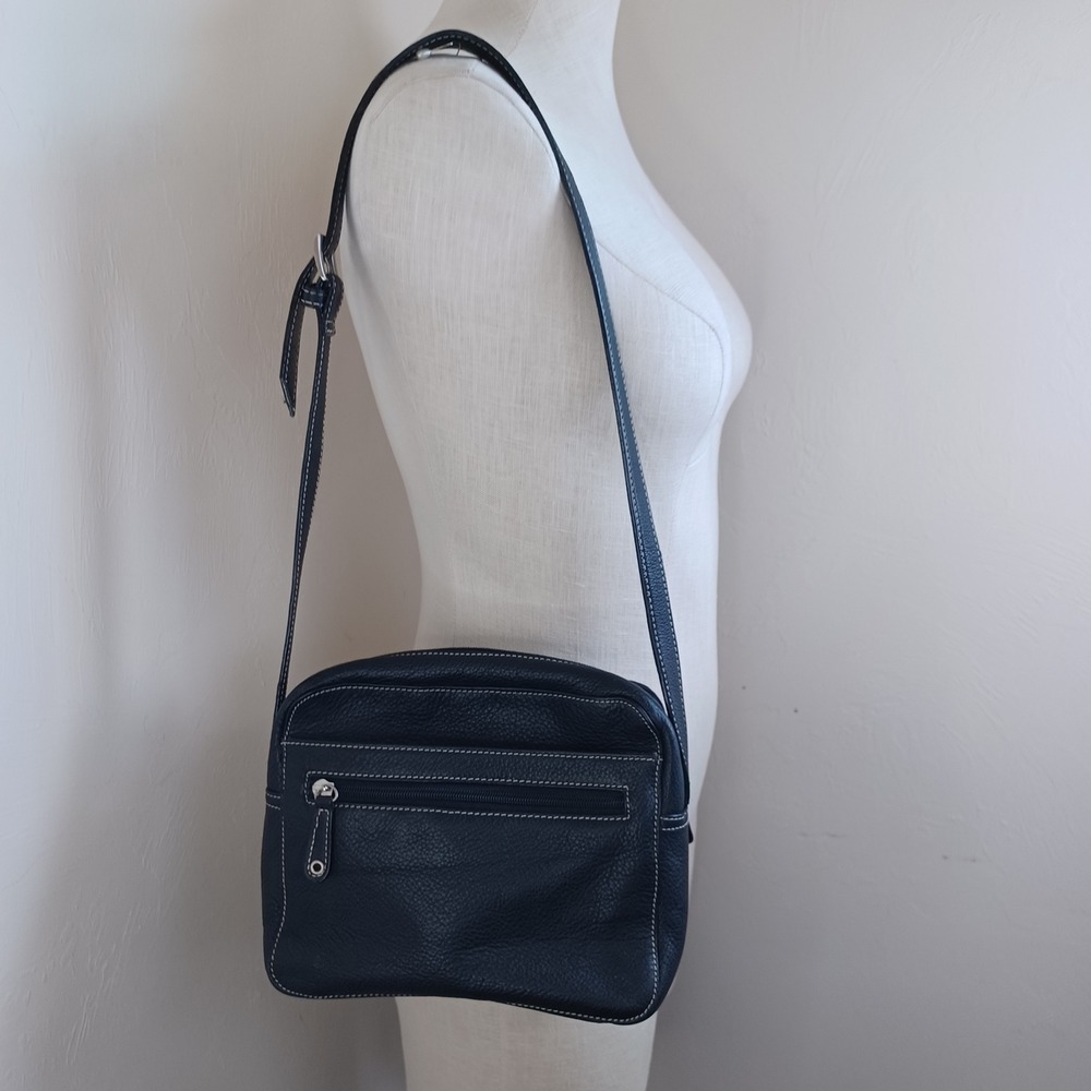 Tignanello Black Pebbled Leather Crossbody Bag Contrast Stitching Camera Style